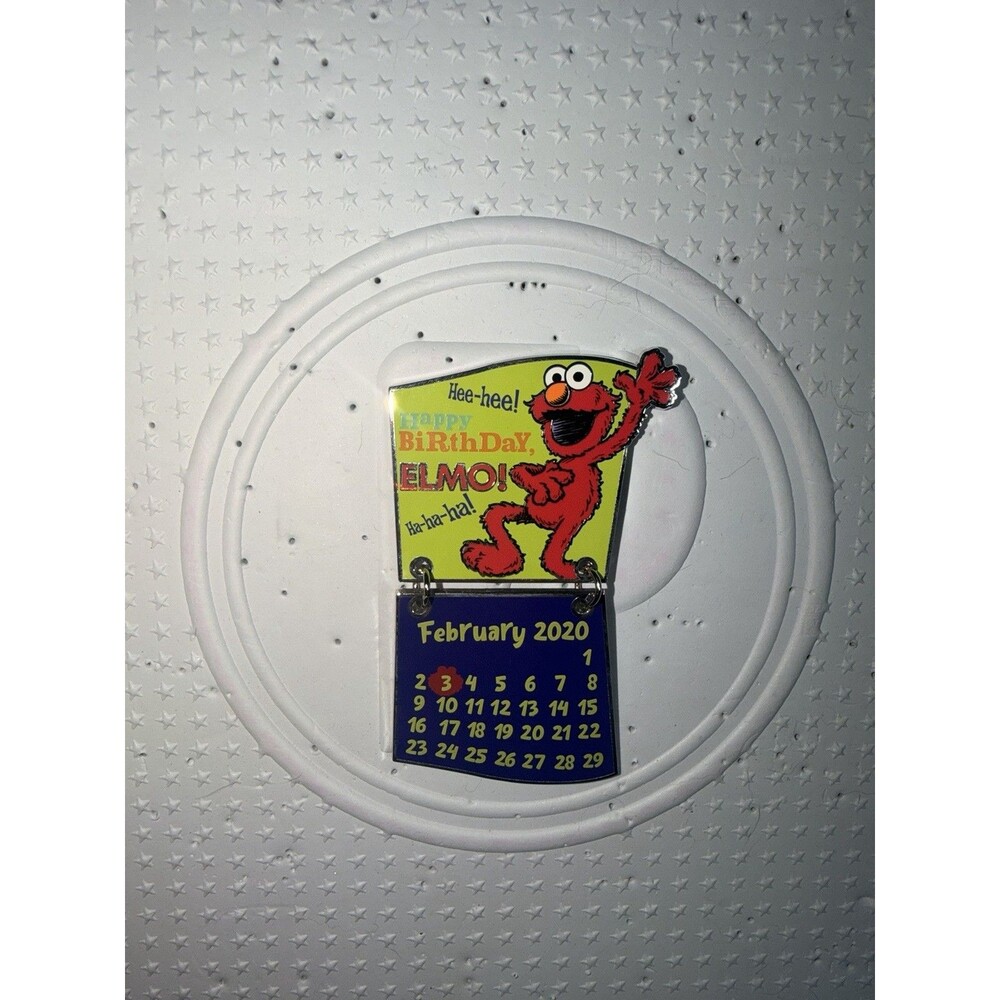2020 Sea World LE Pin Sesame Street Elmo Calendar Happy Birthday February 3 NOC